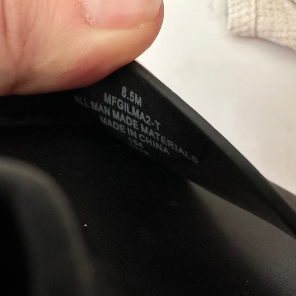 Marc Fisher Black Croc Embossed Platform Sandals - Picture 7 of 7